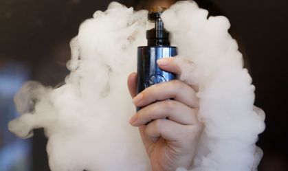 Governo dá 48 h para plataformas excluírem conteúdos sobre vapes