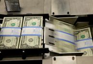 Disparada do dólar é reação desproporcional que se autoalimenta, diz El-Erian