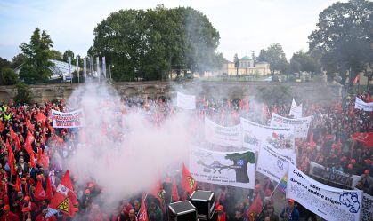 Volkswagen cortará mais de 35 mil empregos na Alemanha até 2030