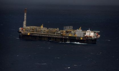 Estoques de petróleo nos EUA sobem 545 mil de barris na semana, diz DoE