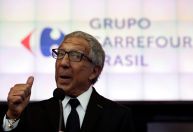 Carrefour diz que cargos de Abilio Diniz ficarão vagos momentaneamente
