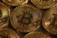 Bitcoin avança com maior apetite a riscos à espera de corte de juros nos EUA