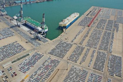 Porto de Yantai, China