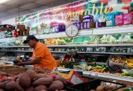 Preços ao consumidor nos EUA sobem mais do que o esperado em março