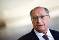 Tragédia no RS não muda perseguição do déficit zero neste ano, diz Alckmin