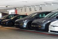 Tesla aumenta receita no 4º tri e lucro por ação atende expectativa