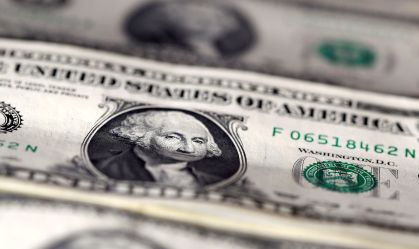 Dólar fecha semana a R$ 5,12 e bate nova máxima no ano; Ibovespa recua 0,66%
