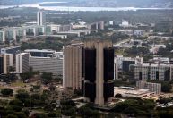 Em decisão unânime, BC mantém Selic em 10,5% e interrompe ciclo de queda dos juros