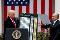 Por que Trump taxou o Brasil em 50%? Analistas explicam crise