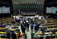 Reforma administrativa pode “driblar” comissões e ser votada em plenário