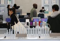 Volume de vendas no varejo fica 8,9% acima do pré-pandemia, diz IBGE