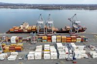 Canadá e Emirados Árabes devem iniciar negociações, diz ministro canadense