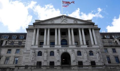 BC da Inglaterra mantém juros a 3,75% com temor sobre inflação e desemprego