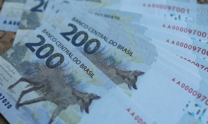 Notas de 200 reais