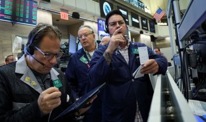 Bolsas em NY caem com temor sobre economia e valorização de tecnologia