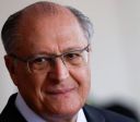 Brasil dialoga com EUA por vias institucionais e reservadas, diz Alckmin