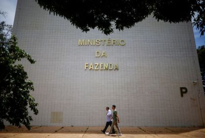 Análise: Governo tenta aprovar "mais do mesmo" em alternativa ao IOF