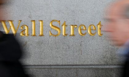 Bolsas de NY fecham sem direção única após Fed e de olho em Israel-Irã