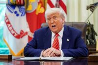 Trump muda tom e compara guerra da Ucrânia a uma briga de crianças; entenda