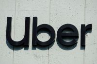 Chefe da divisão de entregas da Uber deixa cargo após quase 13 anos 