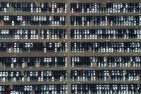 GM lucra mais que o esperado, mas alerta sobre impacto de tarifas