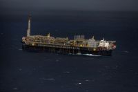 Comissão aprova fim da preferência da Petrobras na exploração do pré-sal