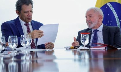 Petistas querem Haddad à disposição de Lula para disputas eleitorais
