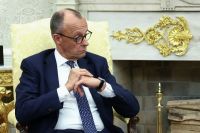UE deveria fazer acordo comercial "rápido e simples" com EUA, diz Merz