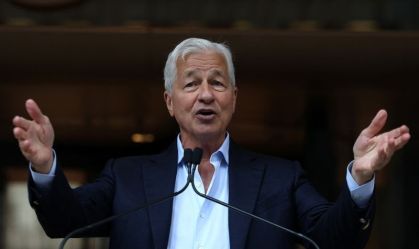 À CNN, CEO do JPMorgan diz que "ajudaria" Mamdani, novo prefeito de NY