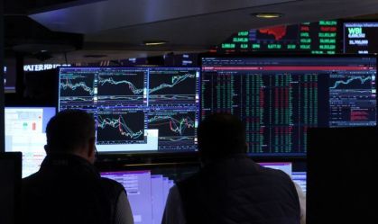 Wall Street tem pouca movimentação em meio a repressão a vistos nos EUA