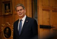 Bessent: EUA podem retirar mais sanções contra Venezuela na próxima semana