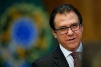 Plano de demissões dos Correios é necessário, diz ministro do Trabalho