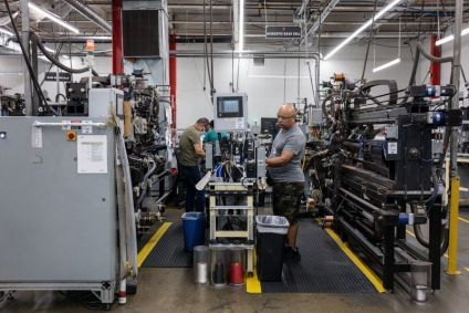 Fábrica em Farmingdale, Nova York, EUA