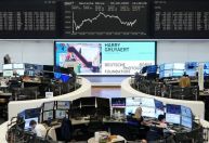 Índices europeus sobem e investidores aguardam shutdown nos EUA