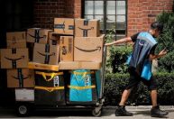 Petrobras e Amazon assinam acordo para estudar combustíveis menos poluentes