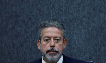 Falta de Lira em sessão da MP do IOF faz governo poupar Caixa em pente-fino