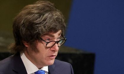 Milei busca reverter insatisfação de eleitores às vésperas da eleição