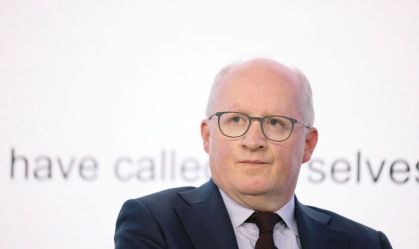 BCE destaca risco do dólar para bancos em meio à turbulência tarifária