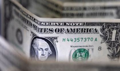Bolsa renova máxima pelo 4º dia após reunião entre Trump e Xi; dólar sobe