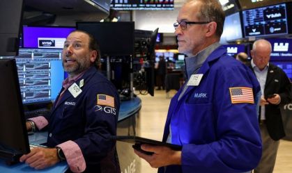 Wall Street cai e interrompe rali recorde de olho em temporada de balanços