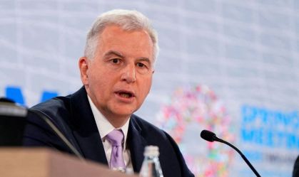 França sabe que deve cortar déficit e isso acalma mercados, diz FMI