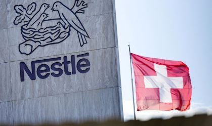 CEO da Nestlé pede desculpas pelo recall de fórmulas infantis