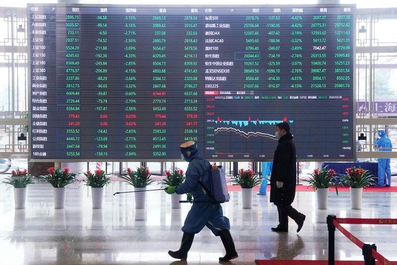 Bolsas da Ásia fecham mistas; Kospi cai com alerta sobre techs