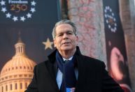 Secretário do Tesouro dos EUA minimiza "histeria" sobre Groenlândia