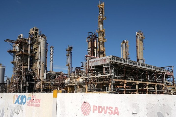 Instalações da refinaria El Palito da estatal petrolífera venezuelana PDVSA, em Puerto Cabello • 22/01/2026 REUTERS/Gaby Oraa