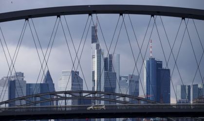 Comércio da UE é pressionado por EUA e China, mostram dados