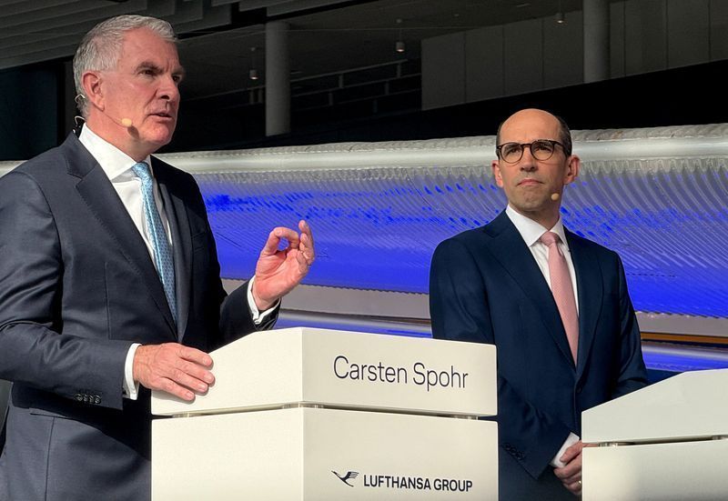 CEO da Lufthansa, Carsten Spohr, e o CFO, Till Streichert,