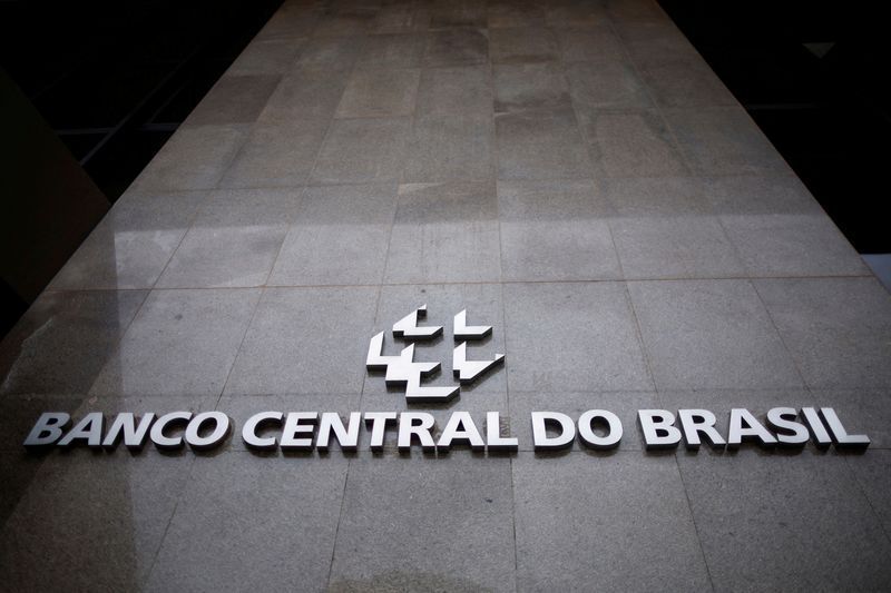 Logotipo do Banco Central do Brasil em sua sede em