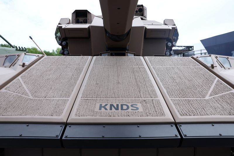 Logotipo da KNDS é visto em um protótipo do tanque