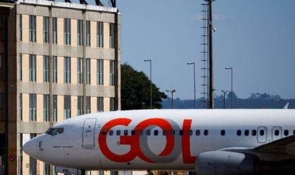 Aeronave da Gol é vista no Aeroporto Internacional de Brasília